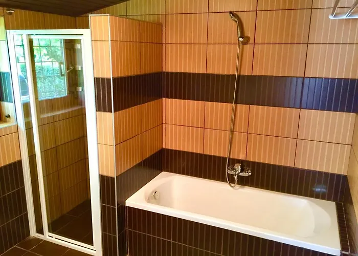 55 & Pool - * Siófok